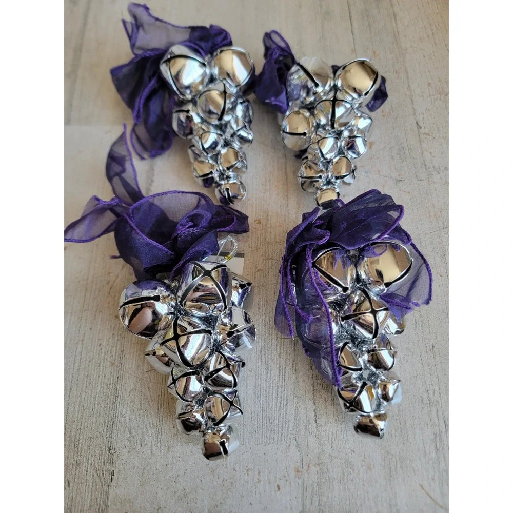 Pottery Barn RARE jingle bell cluster set Xmas ornament grapevine metal unique